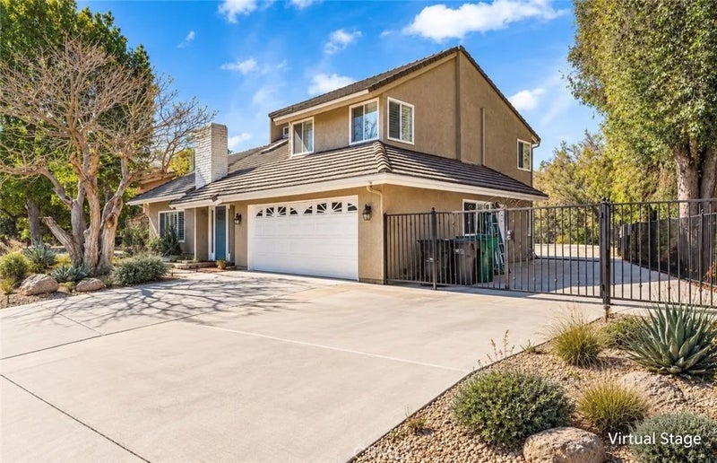 1638 Avenida Monte Vista