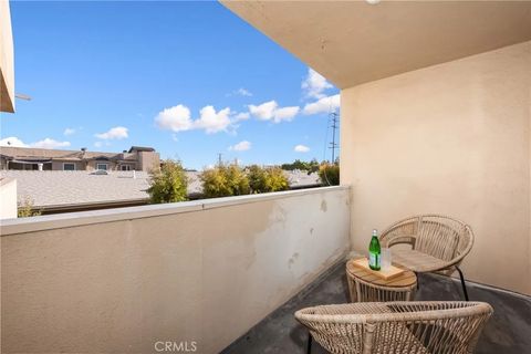 Tiny photo for 1010 Palm Avenue #207, West Hollywood, CA 90069 (MLS # WS25251760)