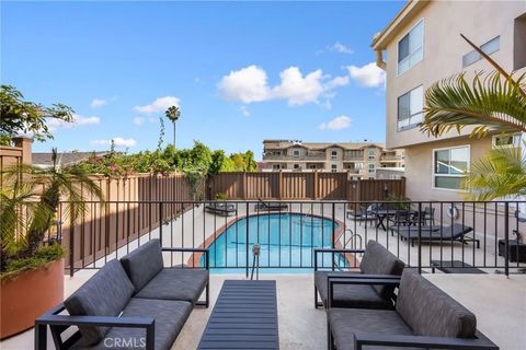 Tiny photo for 1010 Palm Avenue #207, West Hollywood, CA 90069 (MLS # WS25251760)