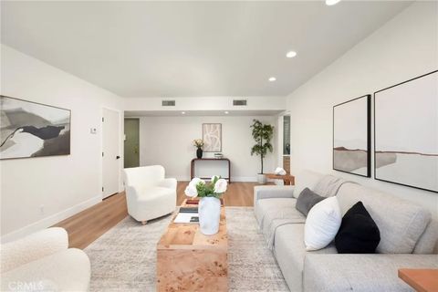 Photo of 1010 Palm Avenue #207, West Hollywood, CA 90069 (MLS # WS25251760)