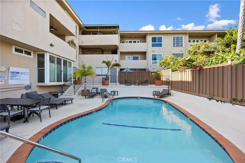 Tiny photo for 1010 Palm Avenue #207, West Hollywood, CA 90069 (MLS # WS25251760)