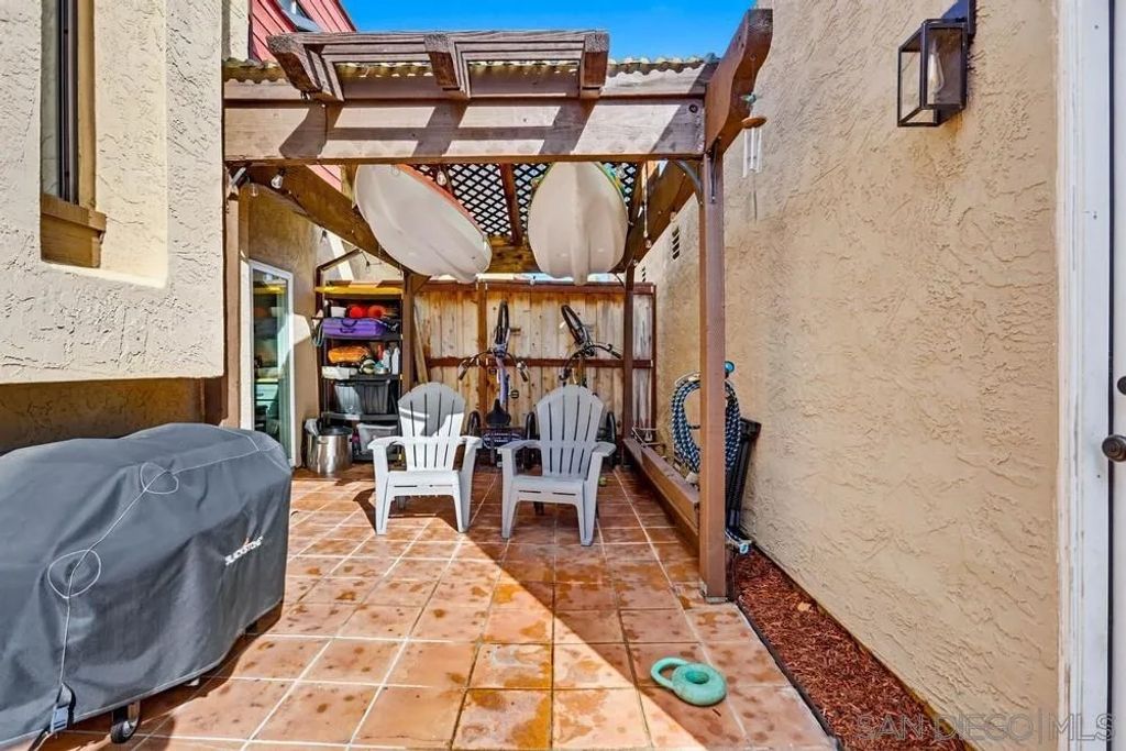 Photo of 140 E El Norte Parkway #6, Escondido, CA 92026 (MLS # 260003930)