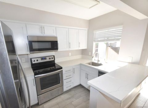 Tiny photo for 1385 Caminito Gabaldon #A, San Diego, CA 92108 (MLS # 250045290)