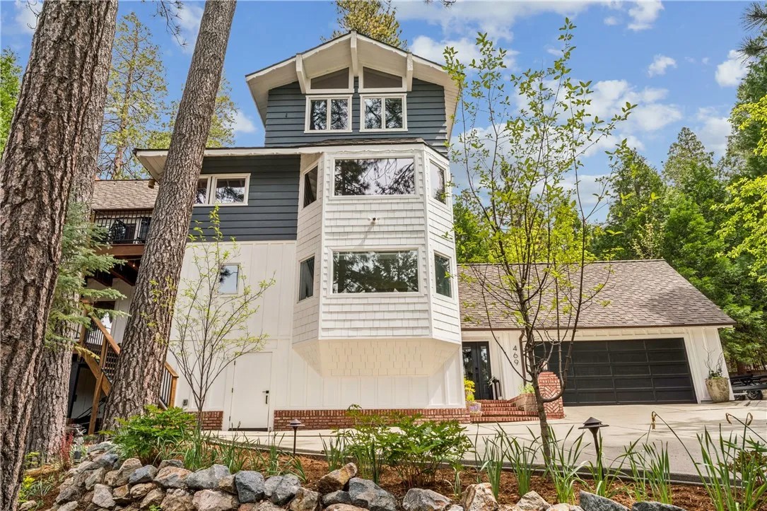 469 Golf Course Road