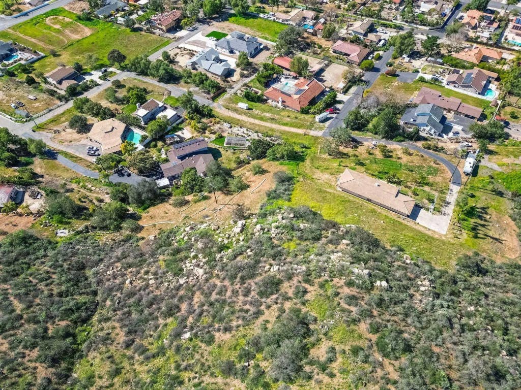 Photo of 44 Carlson Ct, Poway, CA 92064 (MLS # 260017205)