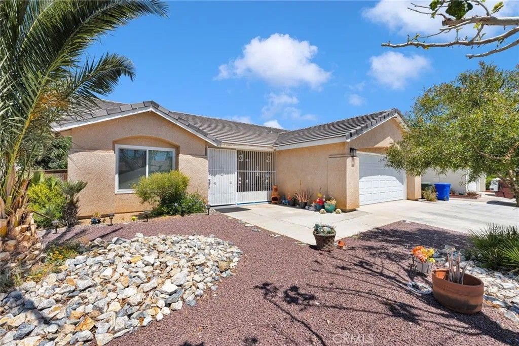 Photo of 11340 Bristol Court, Adelanto, CA 92301 (MLS # IG26091716)