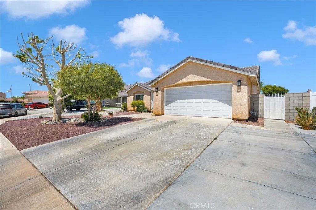 Photo of 11340 Bristol Court, Adelanto, CA 92301 (MLS # IG26091716)