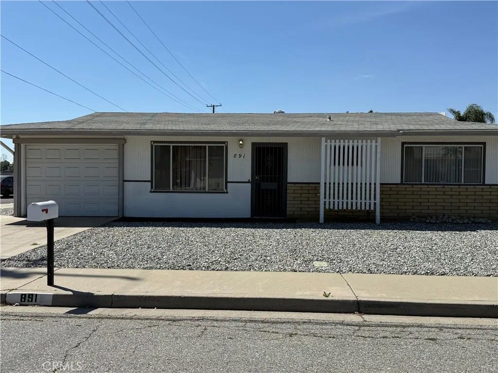 Photo of 891 S Inez St, Hemet, CA 92543 (MLS # SW26064988)