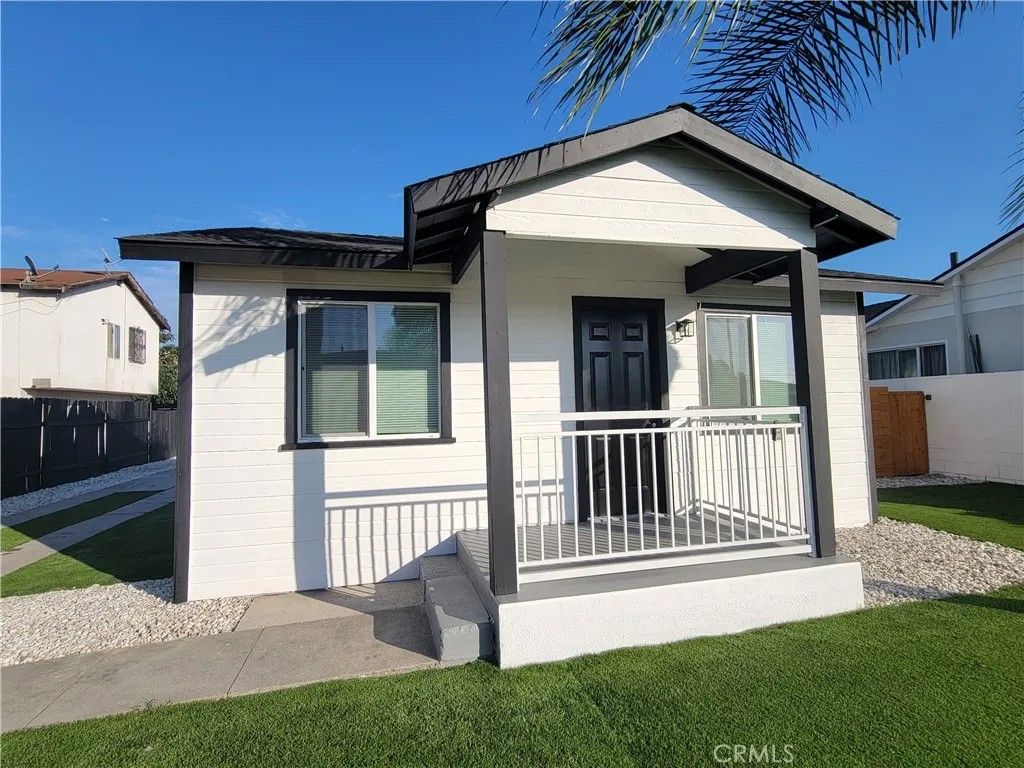 Photo of 6122 Wilcox Ave, Maywood, CA 90270 (MLS # PW25268218)