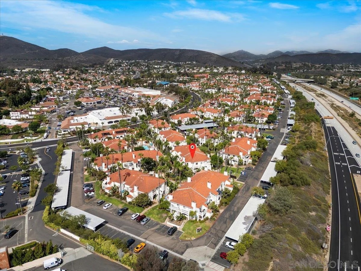 9342 Twin Trails Drive 303