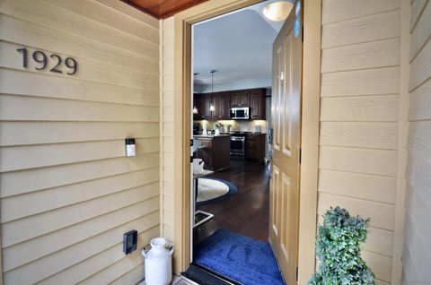 1929 Felspar San Diego CA 92109