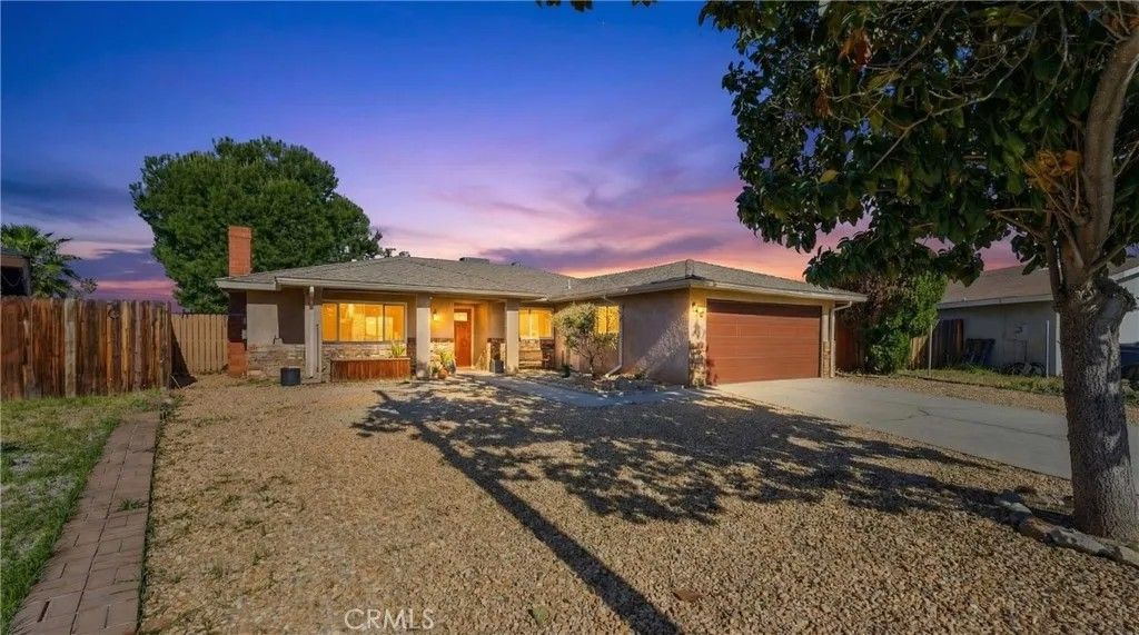 Photo of 766 Robert Drive, Hemet, CA 92543 (MLS # SW26065759)