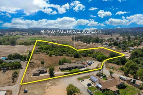 Tiny photo for 285 Penn Street, Ramona, CA 92065 (MLS # NDP2606526)
