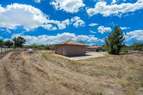 Tiny photo for 285 Penn Street, Ramona, CA 92065 (MLS # NDP2606526)