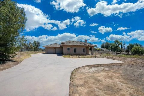 Tiny photo for 285 Penn Street, Ramona, CA 92065 (MLS # NDP2606526)