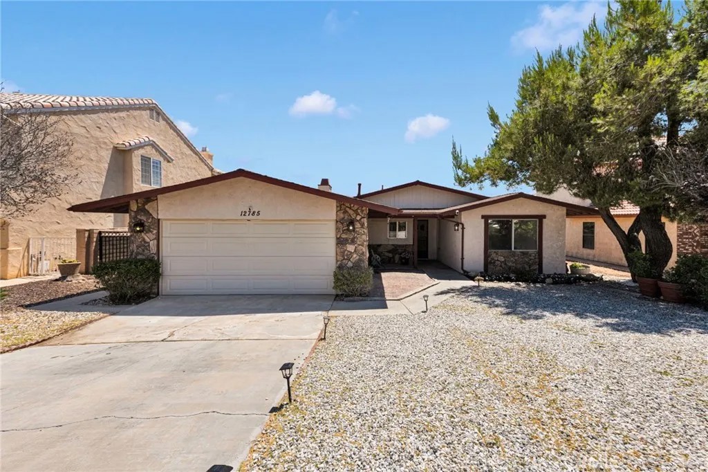 12785 Autumn Leaves Avenue
