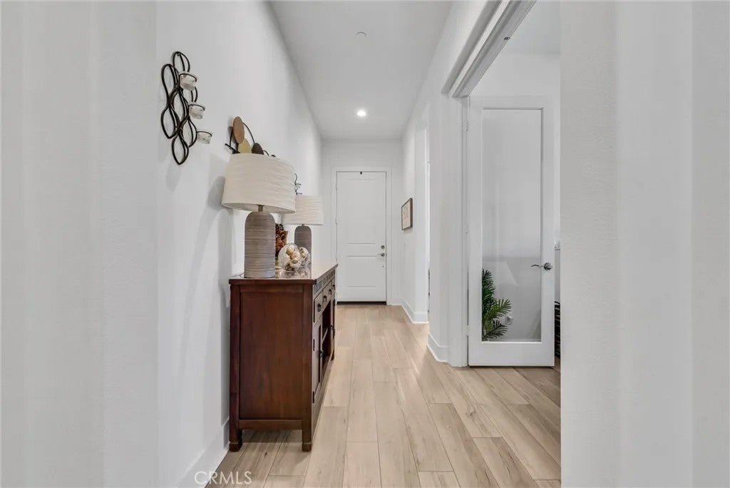 11826 Arch Hill