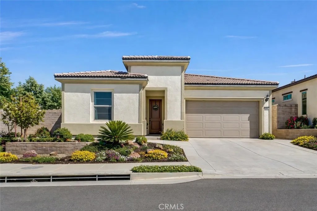11826 Arch Hill