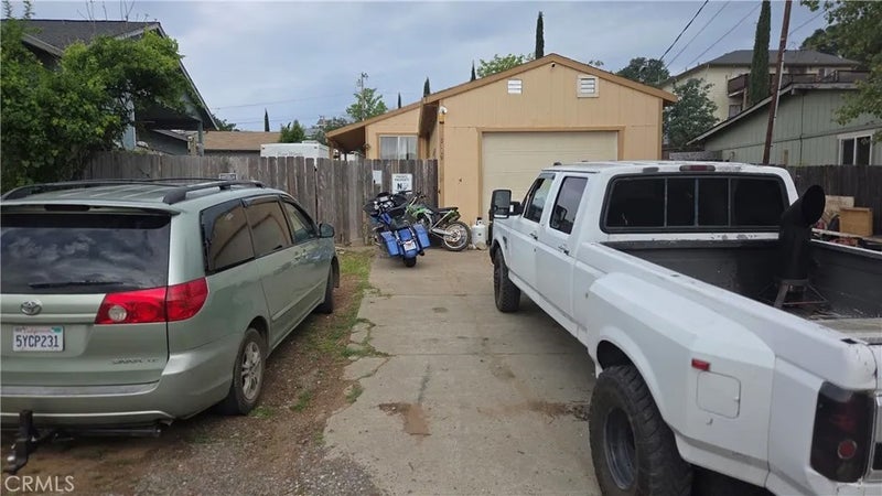 3959 Emile Ave.