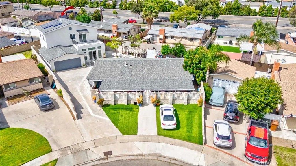 Photo of 525 W Woodcrest, Fullerton, CA 92832 (MLS # PW26072637)