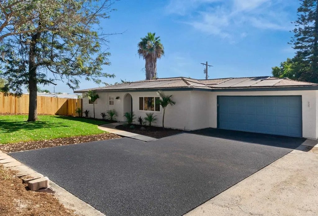 Photo of 925 Maryland Drive, Vista, CA 92083 (MLS # NDP2608254)