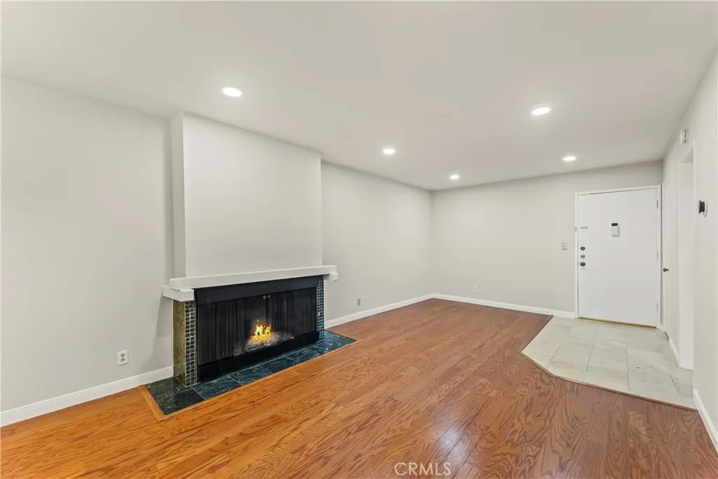 7109 Summertime Lane