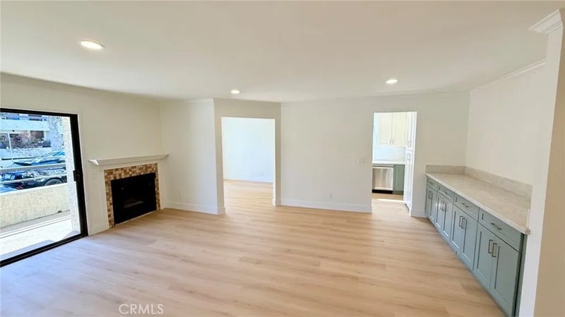 225 N Rose Street 104