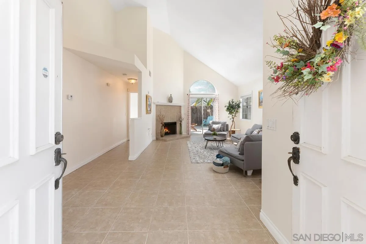 10496 Rancho Carmel dr