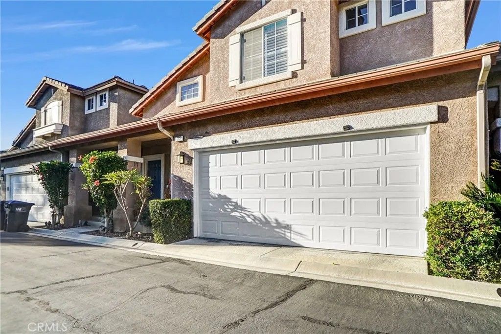 Photo of 385 Owls Cove Lane, Simi Valley, CA 93065 (MLS # WS26047986)
