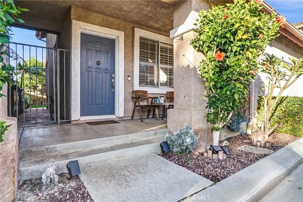 Photo of 385 Owls Cove Lane, Simi Valley, CA 93065 (MLS # WS26047986)