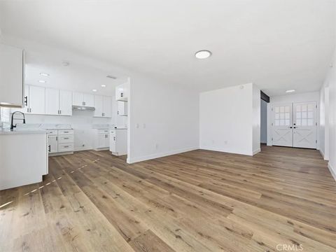 Tiny photo for 313 N Dearborn St, Redlands, CA 92374 (MLS # CV25244004)