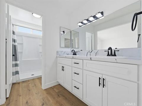 Tiny photo for 313 N Dearborn St, Redlands, CA 92374 (MLS # CV25244004)
