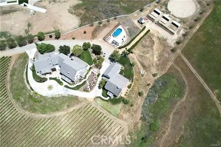 36475 Avenida La Cresta