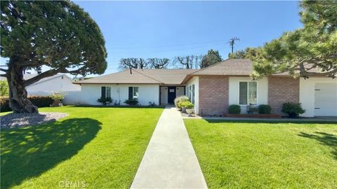 Tiny photo for 14410 Autumn Moon Dr, Hacienda Heights, CA 91745 (MLS # SR26078441)