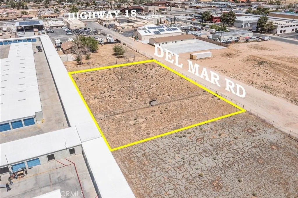 Photo of 0 Del Mar, Apple Valley, CA 92307 (MLS # HD26093372)