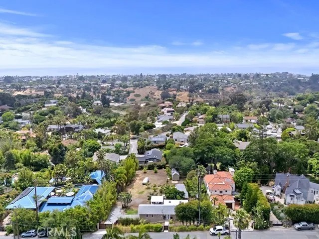 1570 Burgundy Road