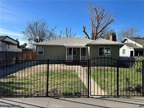 Photo of 209 E 11th Street, San Bernardino, CA 92410 (MLS # IV26059488)