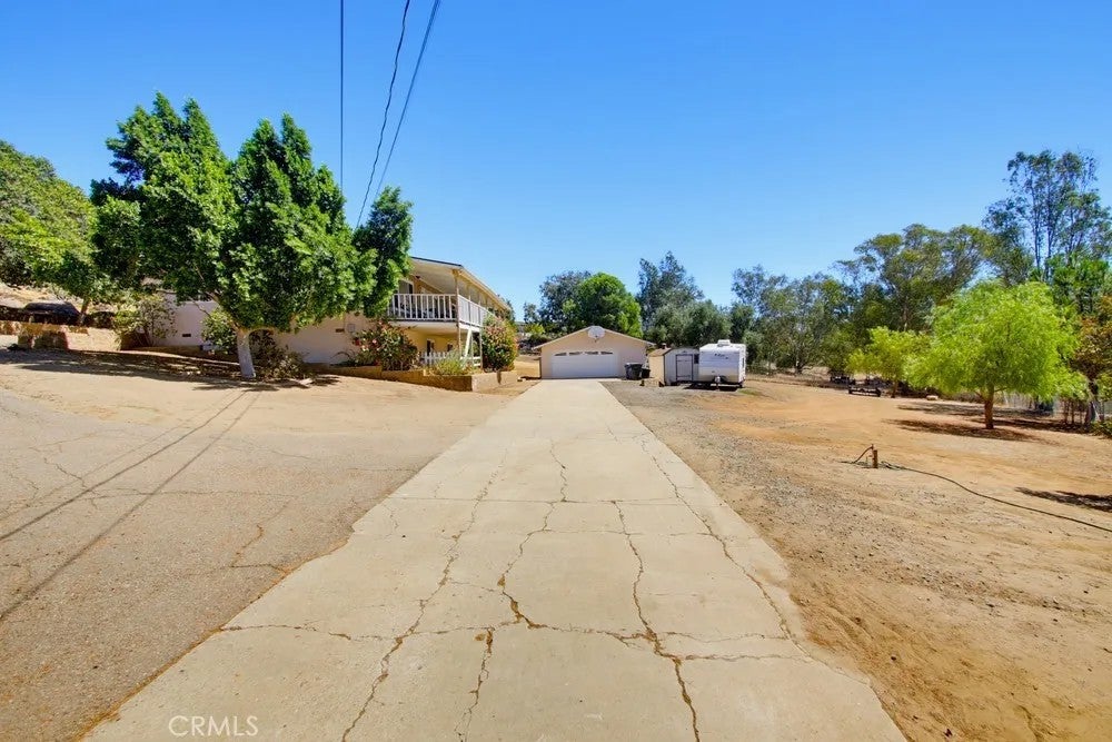 Photo of 1691 Roble Grande Road, Alpine, CA 91901 (MLS # IV26191773)