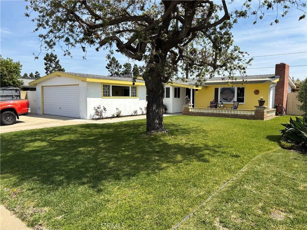 Photo of 2142 Parsons Street, Costa Mesa, CA 92627 (MLS # PW26078395)