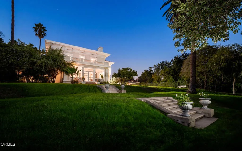 1230 S Oakland Avenue