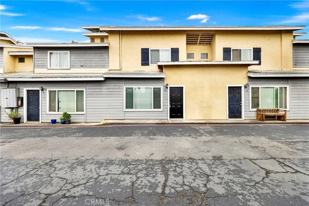 Photo of 980 E Mission Avenue #20, Escondido, CA 92025 (MLS # PW25263606)