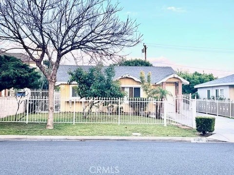 Photo of 1024 S Pine Street, San Gabriel, CA 91776 (MLS # SR26087494)