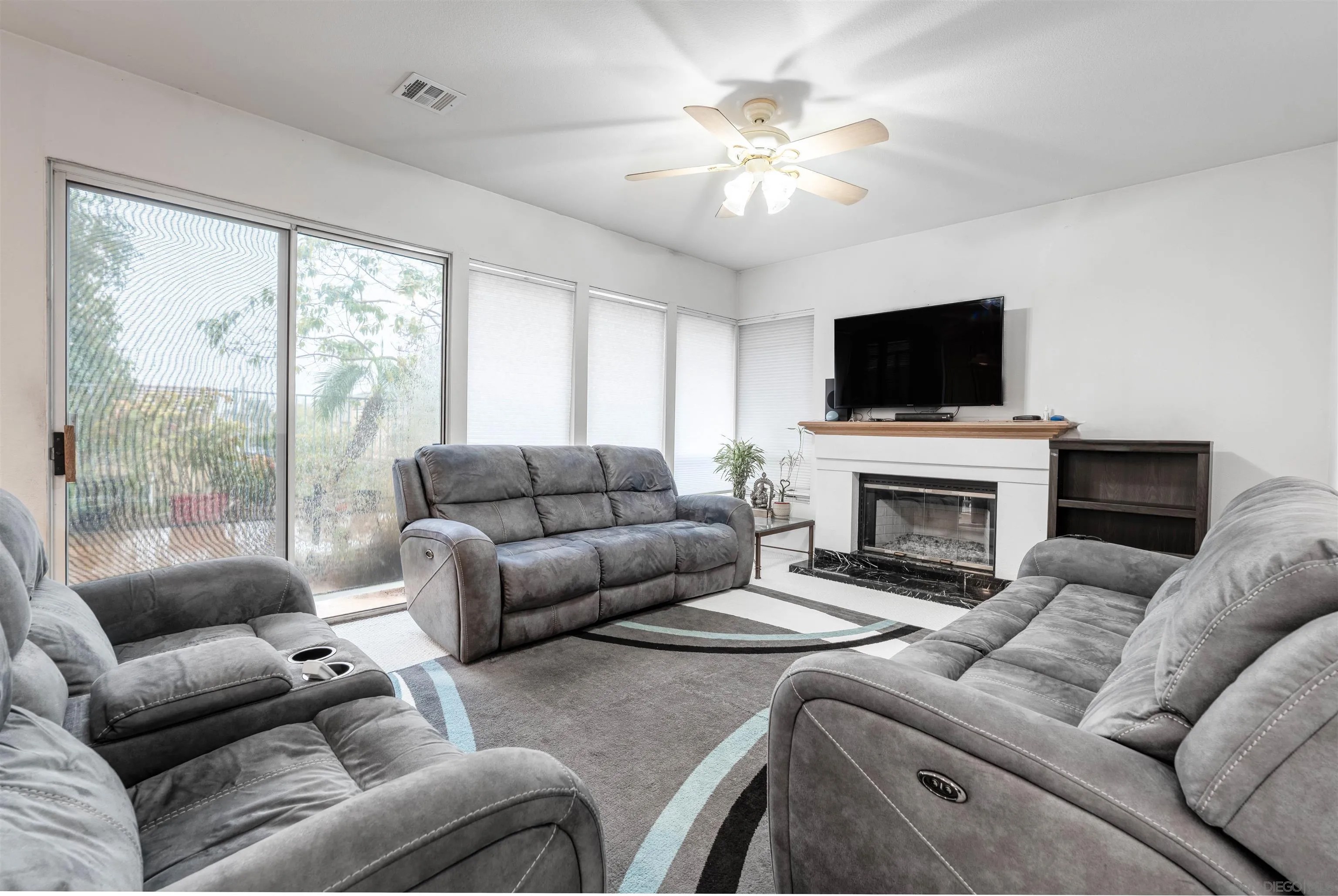 13957 Carmel Ridge Rd