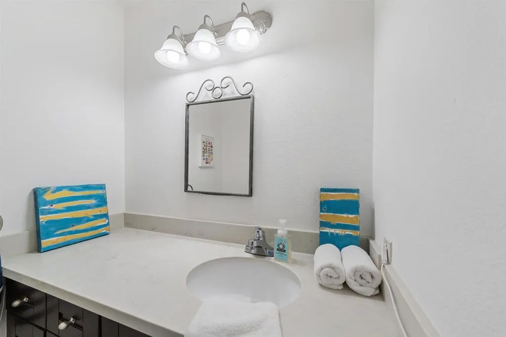 4670 CORALWOOD Circle Southwest