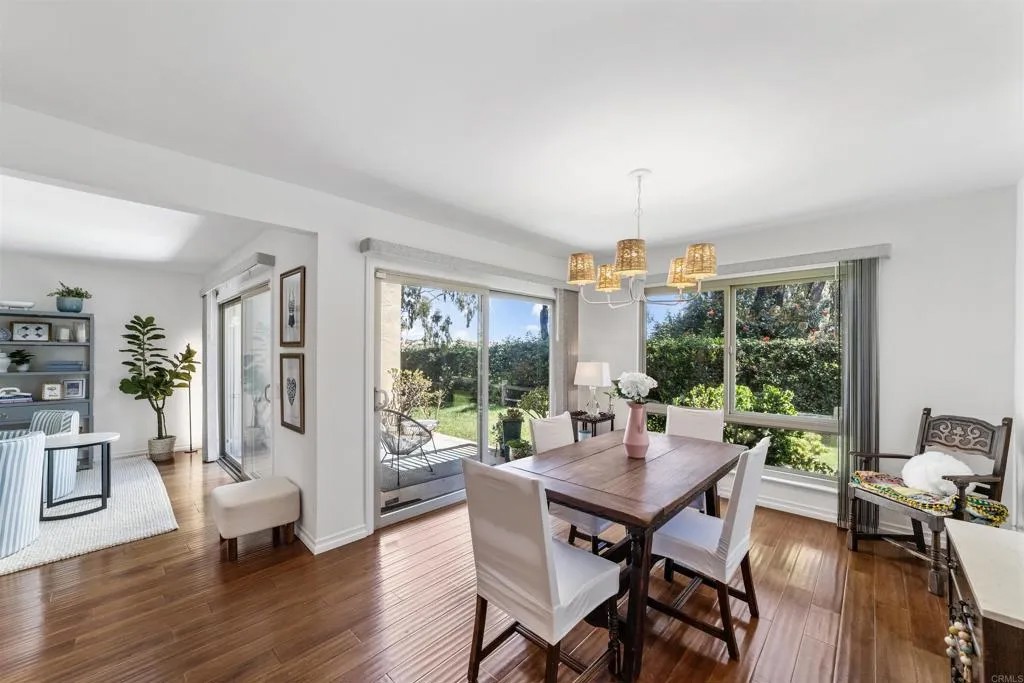 4670 CORALWOOD Circle Southwest