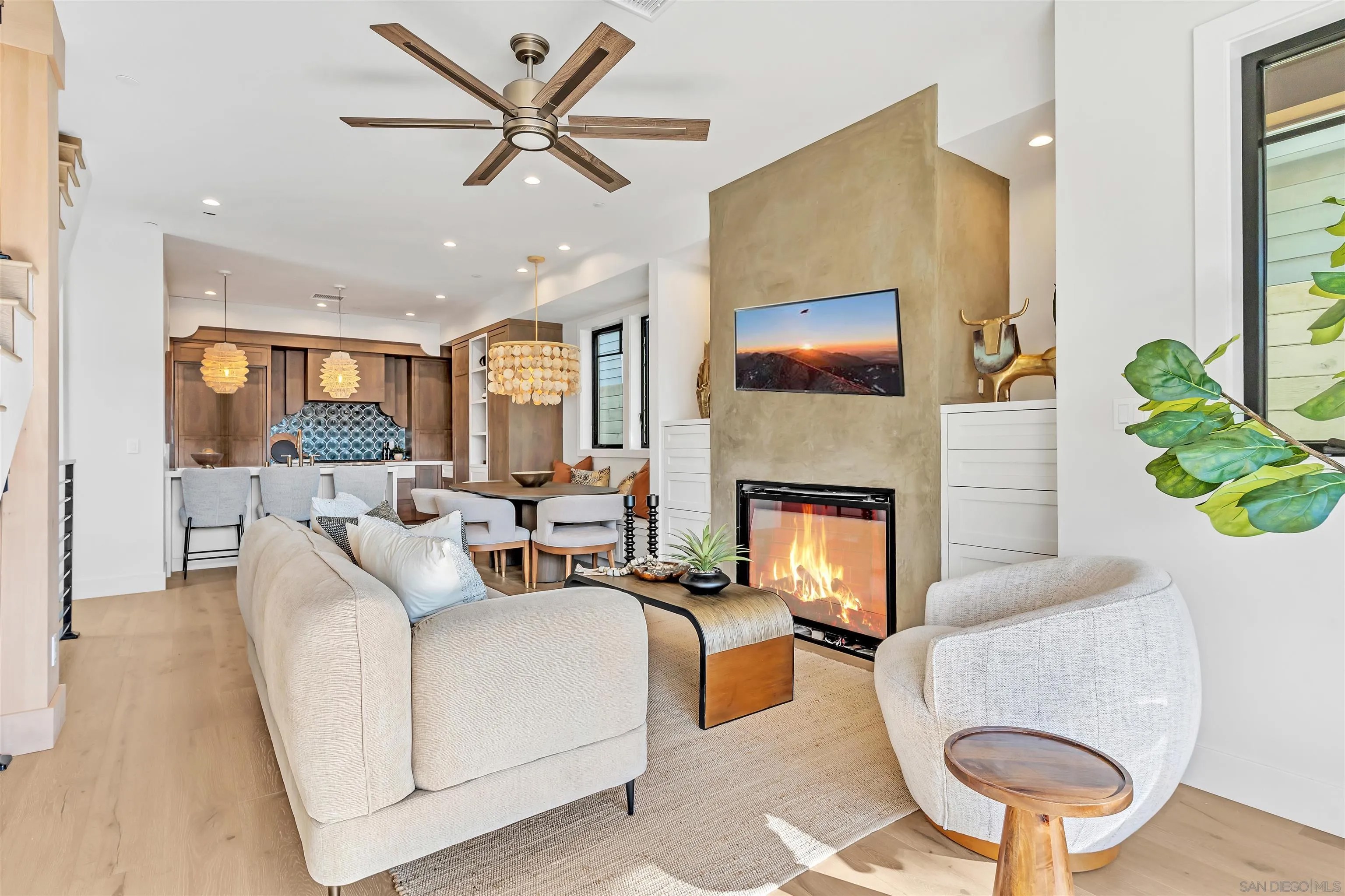 847 G Avenue