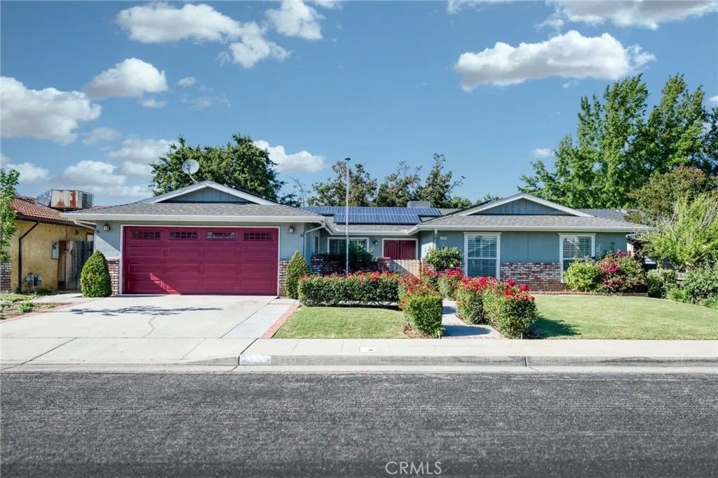 Photo of 1153 Menlo Avenue, Clovis, CA 93612 (MLS # FR26089804)