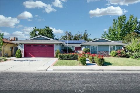 Photo of 1153 Menlo Avenue, Clovis, CA 93612 (MLS # FR26089804)