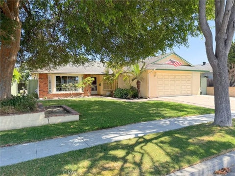 Photo of 9689 Guava Avenue, Fountain Valley, CA 92708 (MLS # PW26156235)