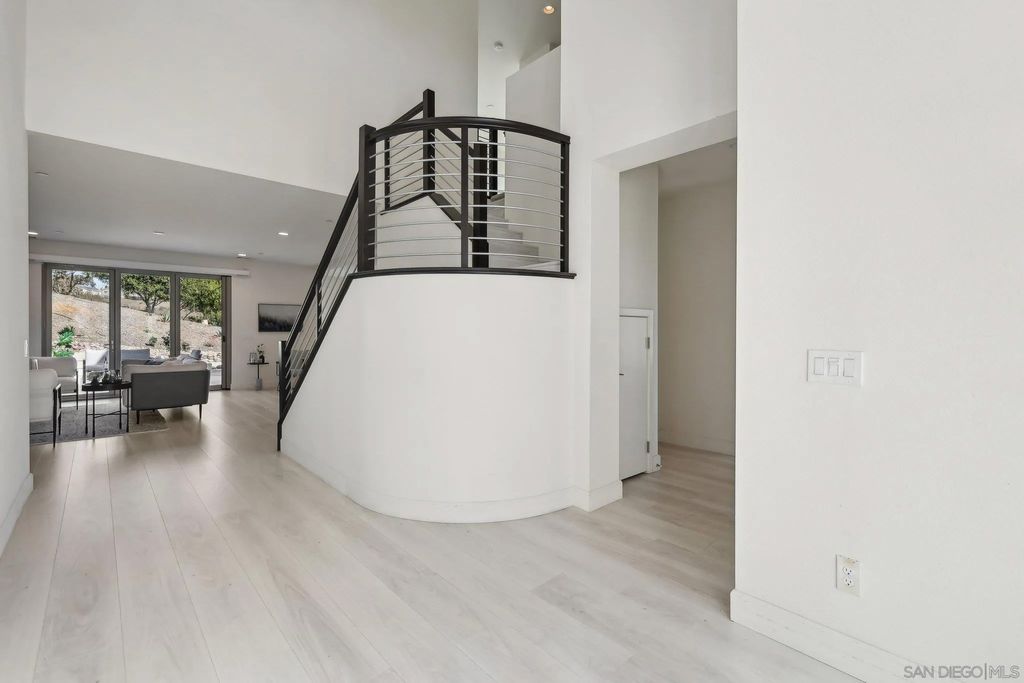 Photo of 5970 Shaw Lopez Row, San Diego, CA 92121 (MLS # 260003359)